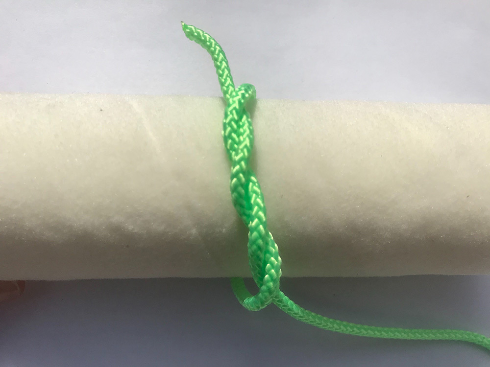 Figure 2 Surgeon's knot